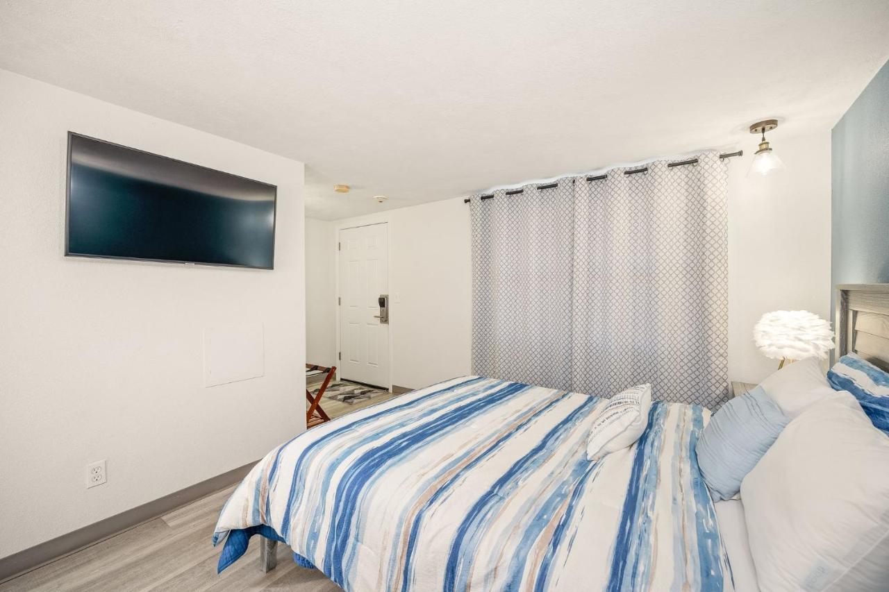 Founder'S Brook Motel And Suites ポーツマス エクステリア 写真